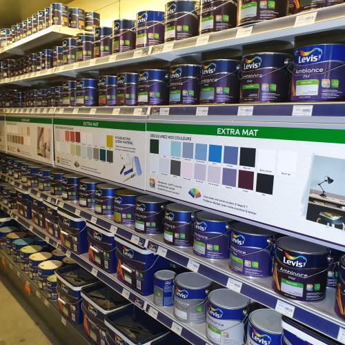 Peinture prête à l’emploi ou à teinter ?