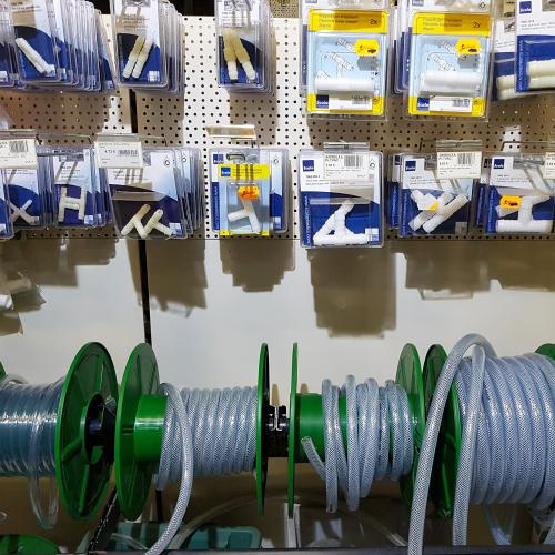 Divers tuyaux au mètre.